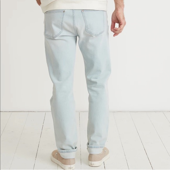 MARINE LAYER NWOT Slim Straight Leg Lightwash Jeans in Light Indigo 30x30 - Picture 3 of 10